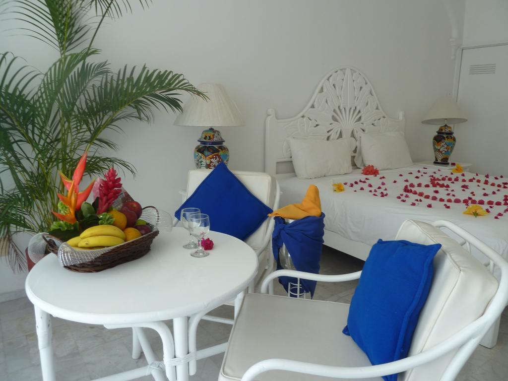 Dolphin Cove Inn มานซานิโญ ภายนอก รูปภาพ