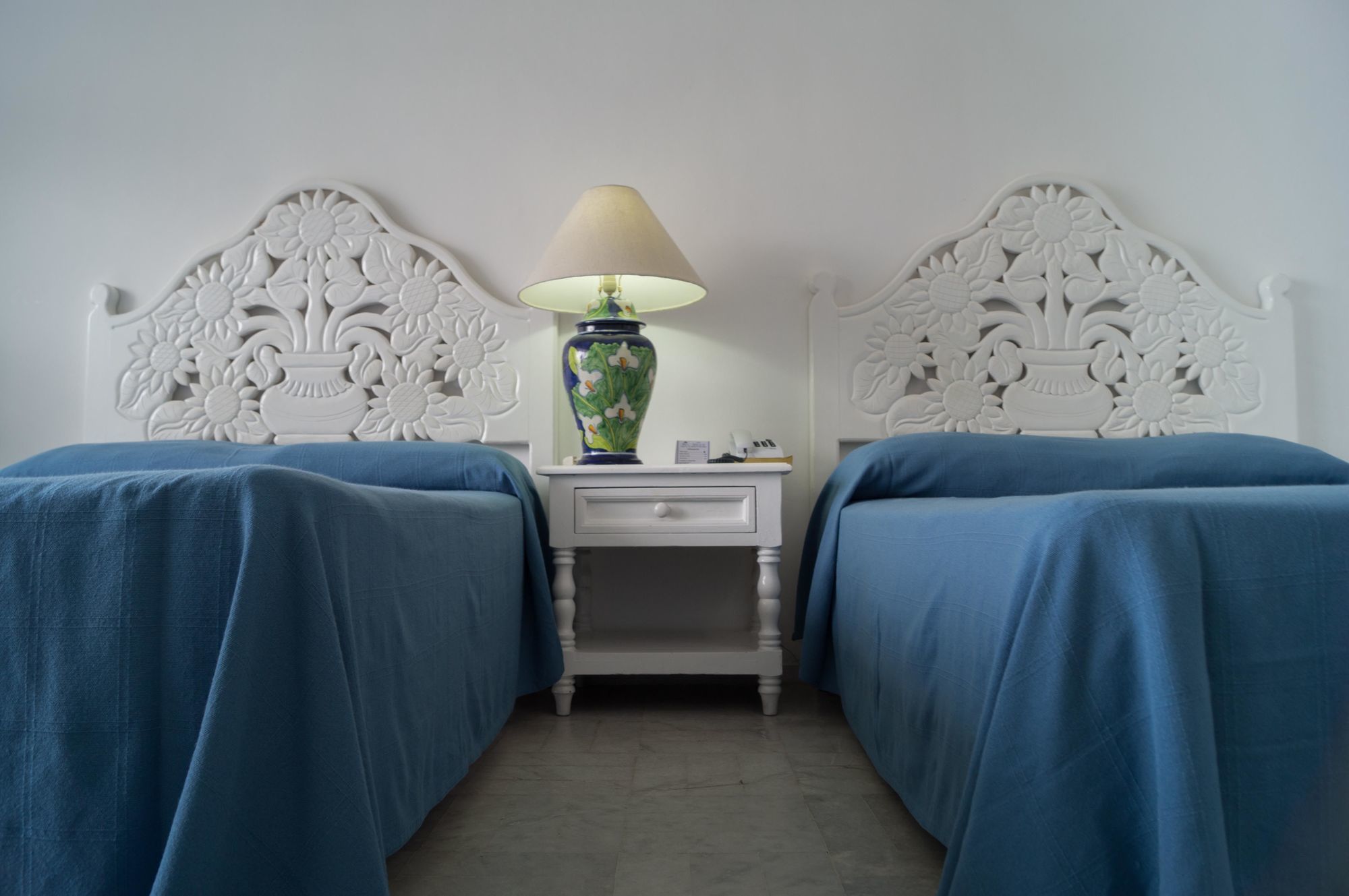 Dolphin Cove Inn มานซานิโญ ภายนอก รูปภาพ